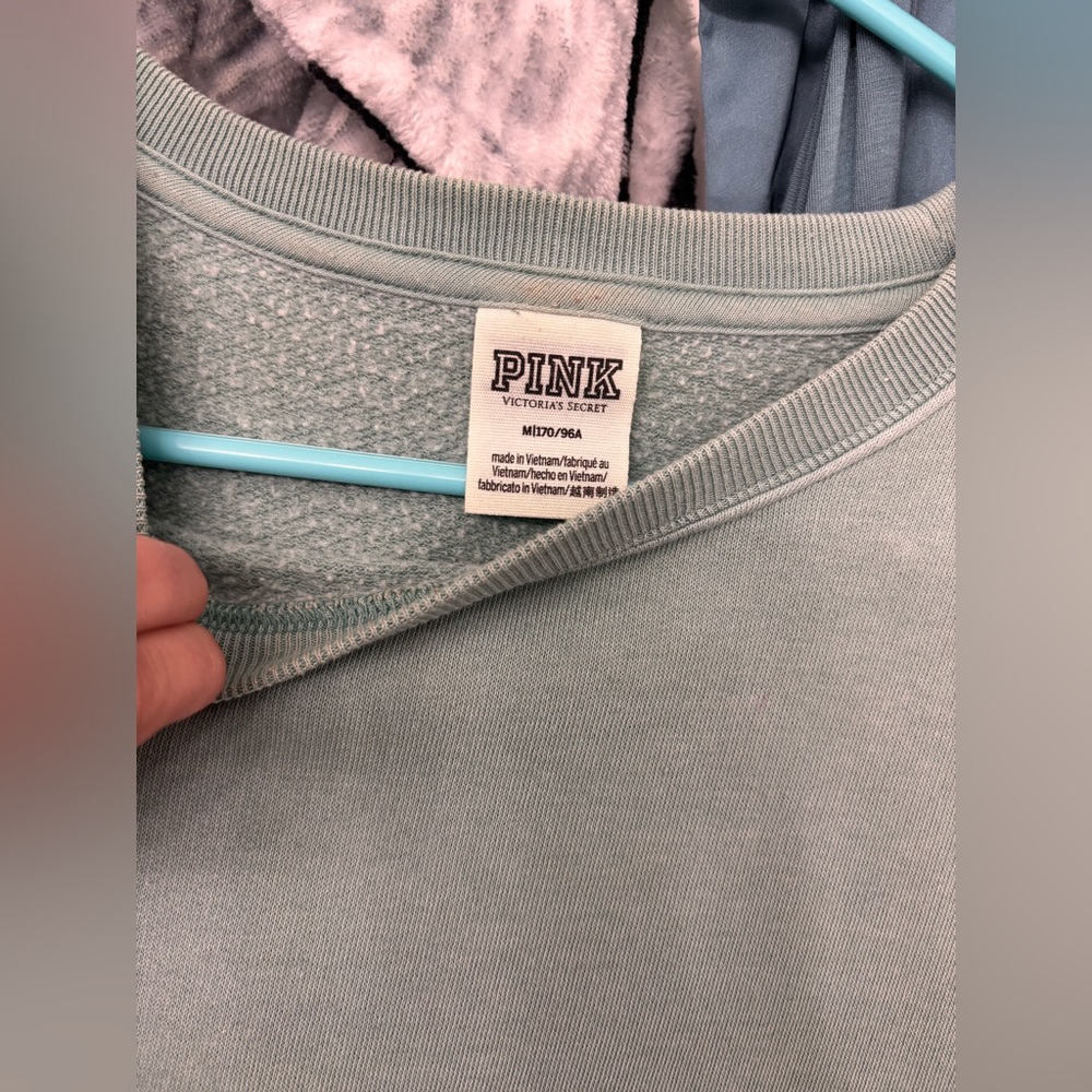 VS PINK Crewneck Dark Sage Green - Picture 3 of 6